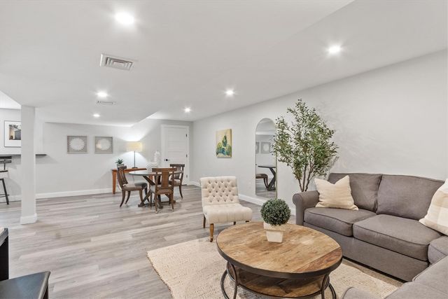 19 Birch Ln 19, Carlisle, MA 01741