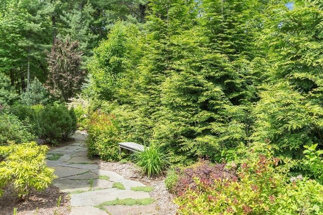 19 Birch Ln 19, Carlisle, MA 01741