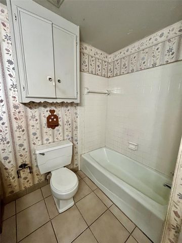 113 E Larkspur, White Oak, TX 75693