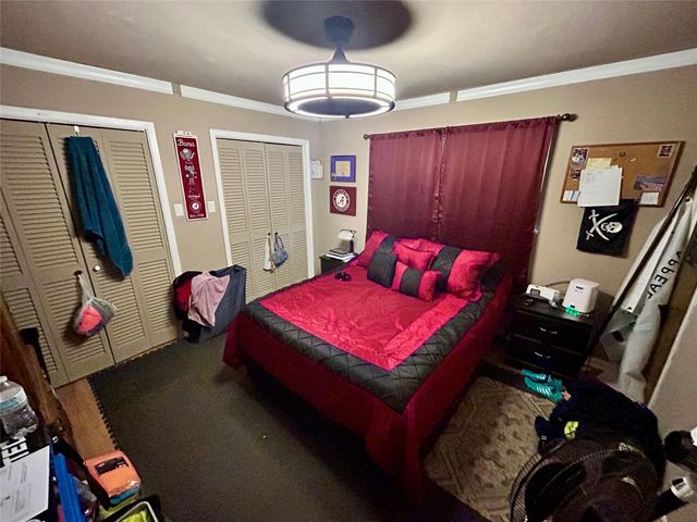 113 E Larkspur, White Oak, TX 75693