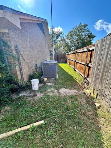 113 E Larkspur, White Oak, TX 75693