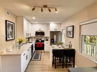 1423 Holly Heights Dr 19, Fort Lauderdale, FL 33304