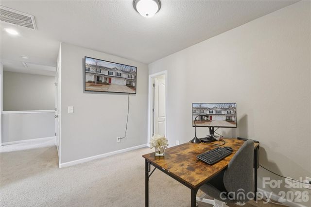 3337 Ellingford Road, Charlotte, NC 28214