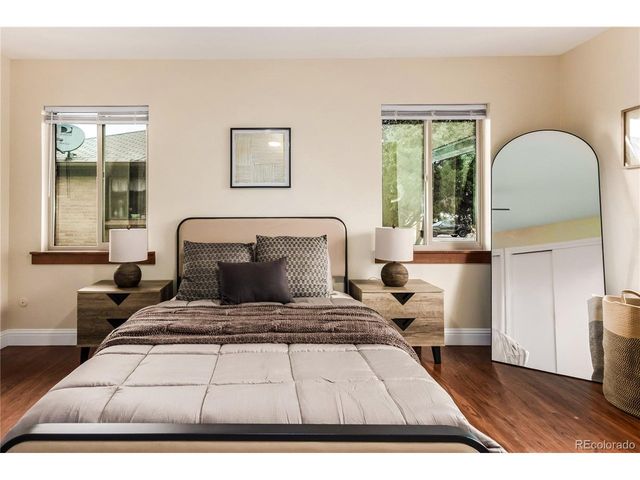 2391 Jamaica St, Aurora, CO 80010