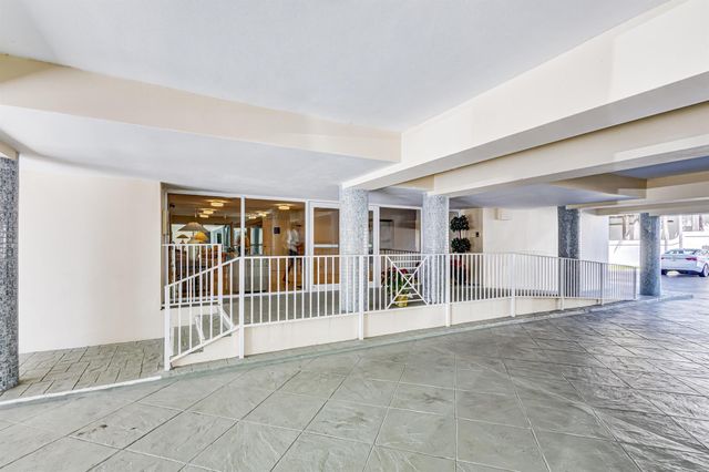 630 Ocean Drive 105, Juno Beach, FL 33408