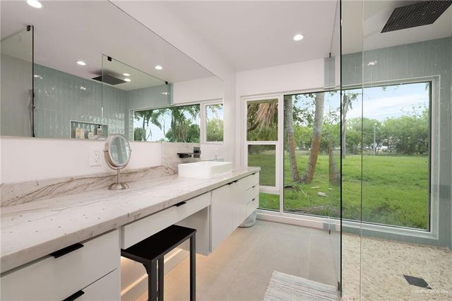 1411 Moon Lake Drive S, Weslaco, TX 78596