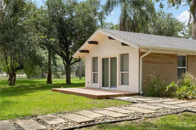 1411 Moon Lake Drive S, Weslaco, TX 78596
