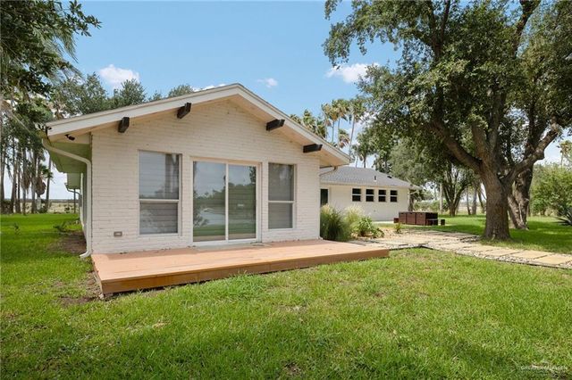 1411 Moon Lake Drive S, Weslaco, TX 78596