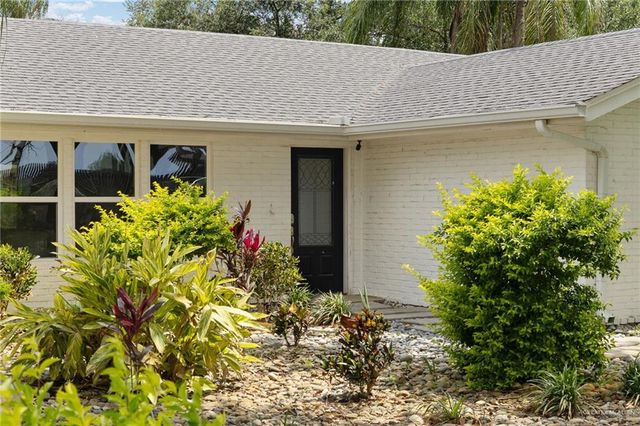 1411 Moon Lake Drive S, Weslaco, TX 78596