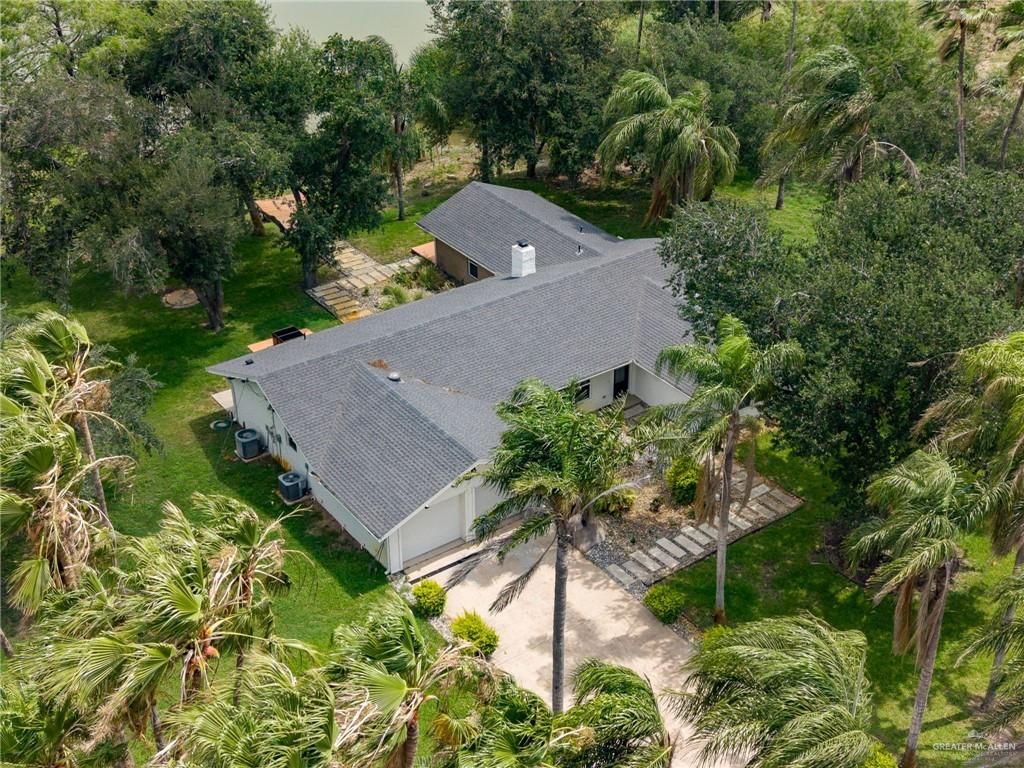 1411 Moon Lake Drive S, Weslaco, TX 78596
