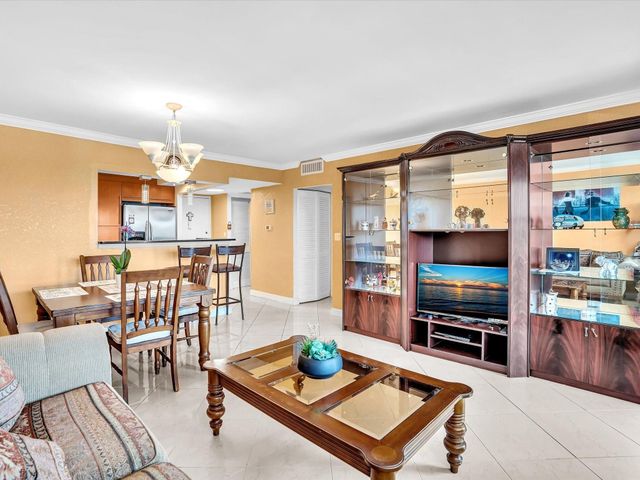 401 Golden Isles Drive 1007, Hallandale Beach, FL 33009