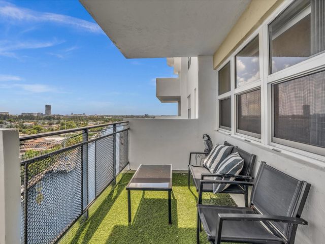 401 Golden Isles Drive 1007, Hallandale Beach, FL 33009