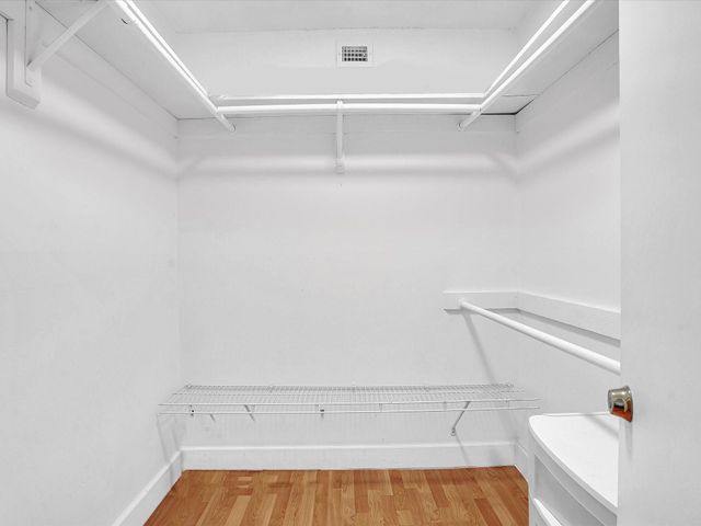 401 Golden Isles Drive 1007, Hallandale Beach, FL 33009