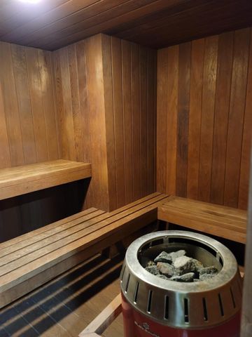 401 Golden Isles Drive 1007, Hallandale Beach, FL 33009