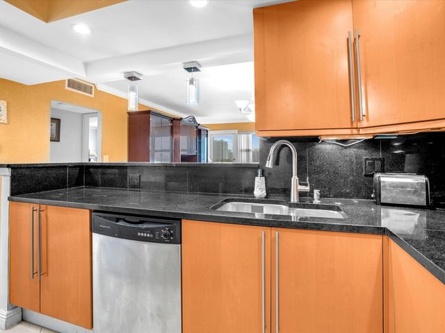 401 Golden Isles Drive 1007, Hallandale Beach, FL 33009