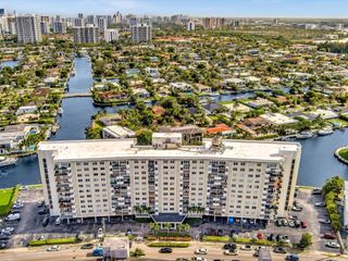 401 Golden Isles Drive 1007, Hallandale Beach, FL 33009