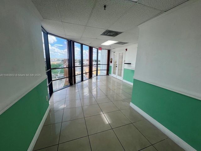 4445 W 16th Ave 605, Hialeah, FL 33012