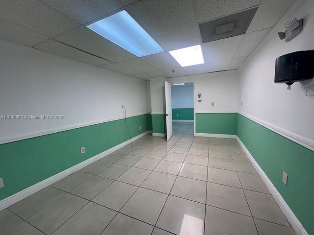 4445 W 16th Ave 605, Hialeah, FL 33012