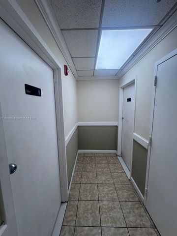 4445 W 16th Ave 605, Hialeah, FL 33012