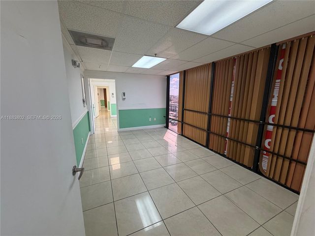 4445 W 16th Ave 605, Hialeah, FL 33012