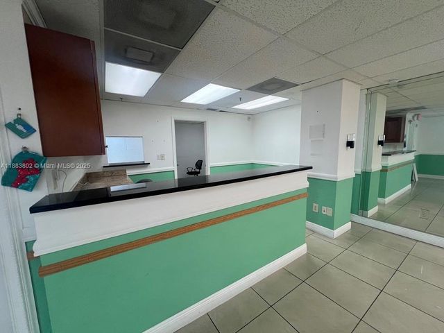 4445 W 16th Ave 605, Hialeah, FL 33012