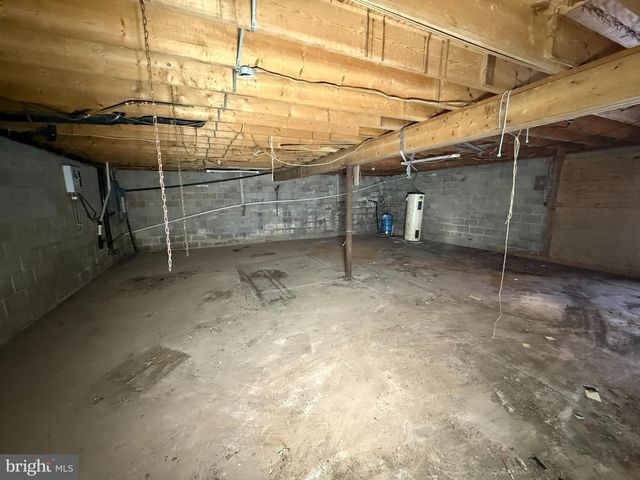 925 VALLEY RD, Marysville, PA 17053