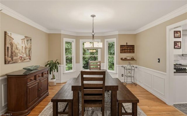 5009 Meadow Hill Court, Winston-salem, NC 27106