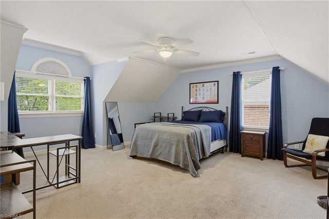 5009 Meadow Hill Court, Winston-salem, NC 27106
