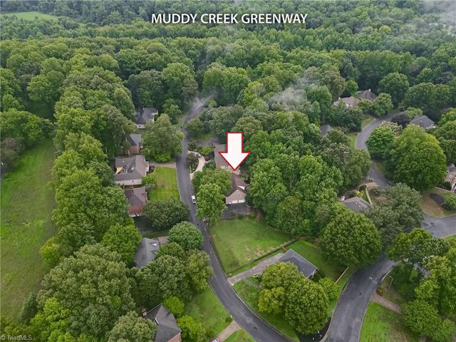 5009 Meadow Hill Court, Winston-salem, NC 27106