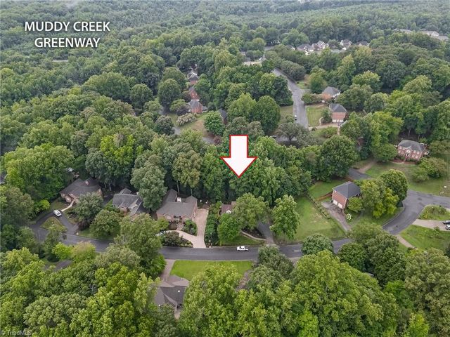 5009 Meadow Hill Court, Winston-salem, NC 27106