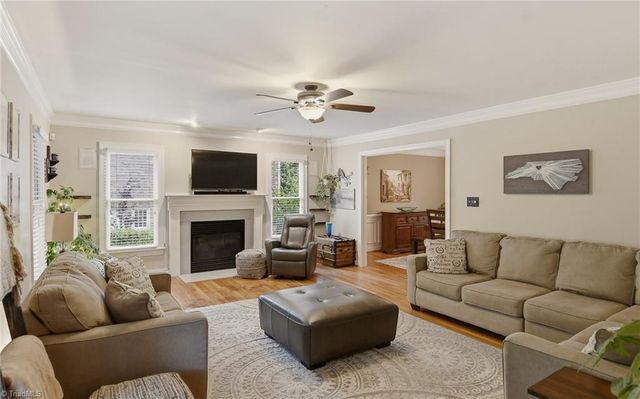5009 Meadow Hill Court, Winston-salem, NC 27106
