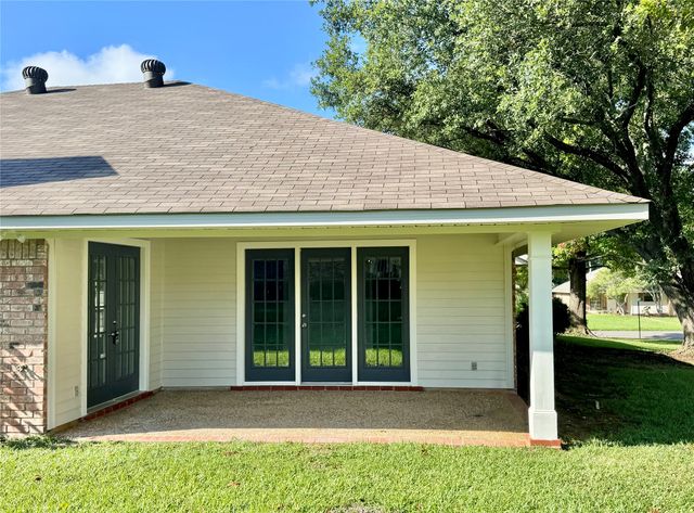 107 Augusta Avenue, Benton, LA 71006