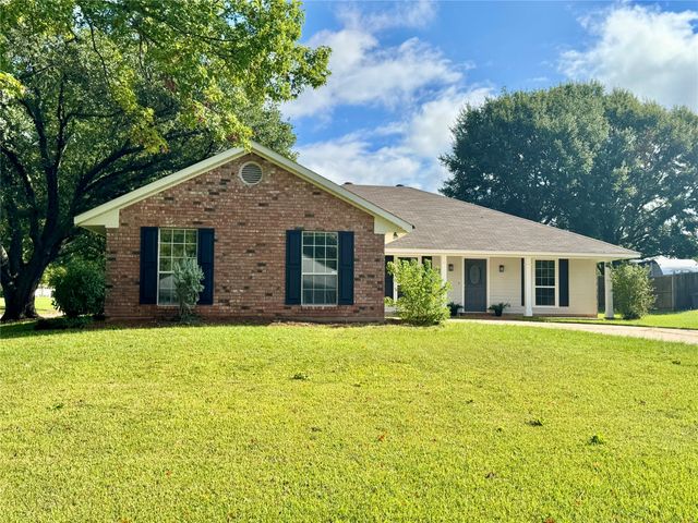 107 Augusta Avenue, Benton, LA 71006