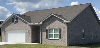 22 Hickory Dr, Manchester, TN 37355