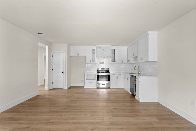 212 E Marguerita Drive, Garland, TX 75040