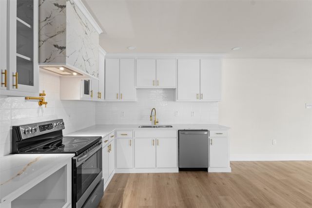 212 E Marguerita Drive, Garland, TX 75040
