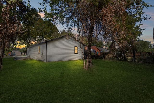 212 E Marguerita Drive, Garland, TX 75040