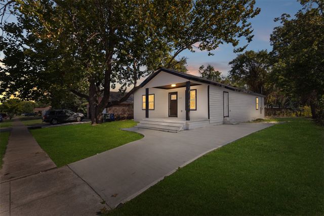 212 E Marguerita Drive, Garland, TX 75040