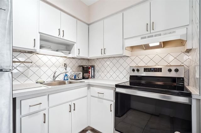 1824 Monroe St 10, Hollywood, FL 33020