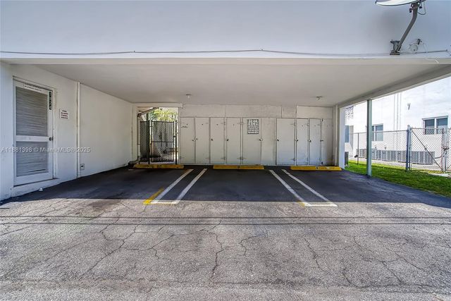1824 Monroe St 10, Hollywood, FL 33020