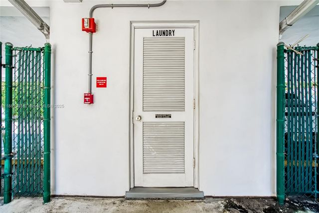 1824 Monroe St 10, Hollywood, FL 33020