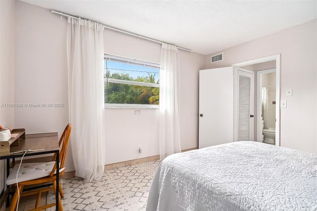 1824 Monroe St 10, Hollywood, FL 33020