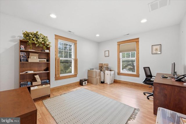 502 N ROYAL AVE, Front Royal, VA 22630