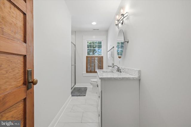 502 N ROYAL AVE, Front Royal, VA 22630