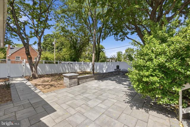 502 N ROYAL AVE, Front Royal, VA 22630