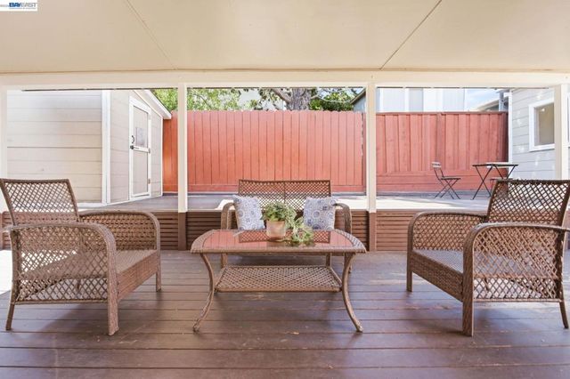 5237 Fresno Ave, Richmond, CA 94804