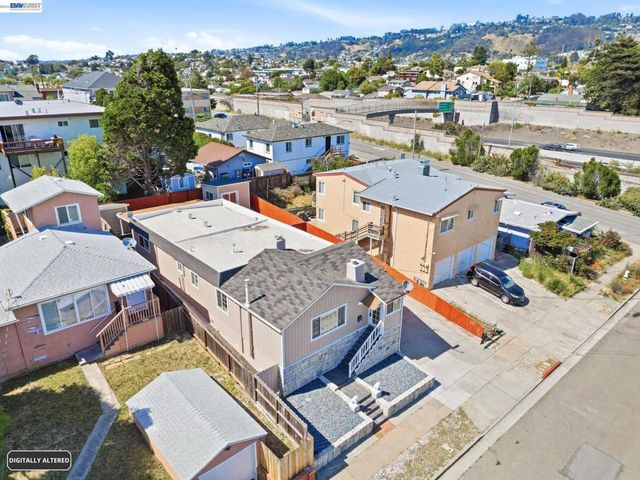 5237 Fresno Ave, Richmond, CA 94804