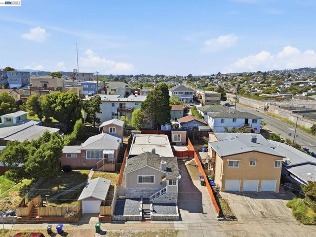 5237 Fresno Ave, Richmond, CA 94804