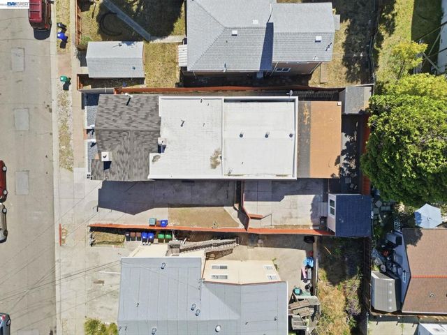 5237 Fresno Ave, Richmond, CA 94804