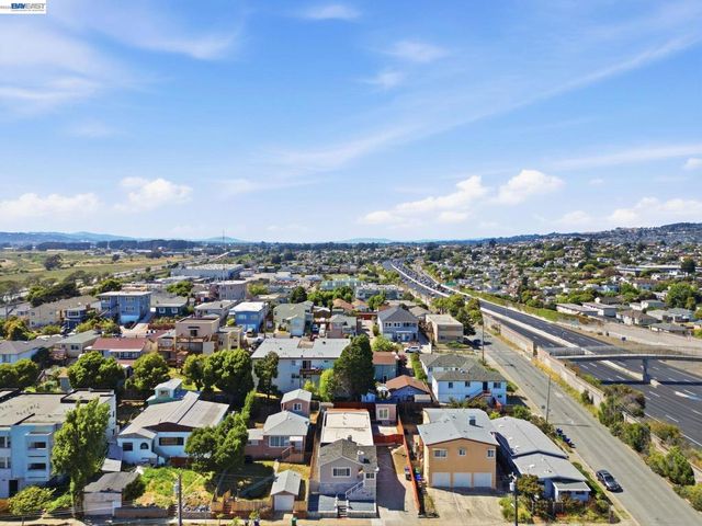 5237 Fresno Ave, Richmond, CA 94804
